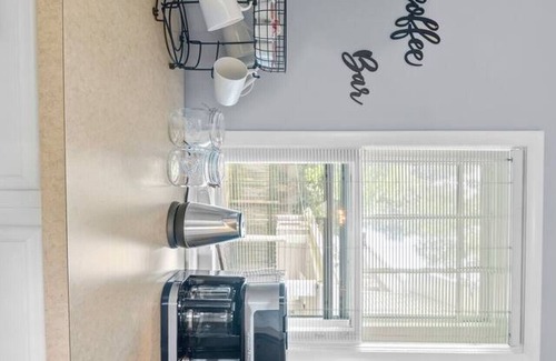 Hamilton Apartamento | Delightful Cozy Home/2 bed 1 Bath Sleeps8
