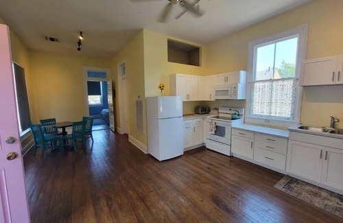 Esplanade Ridge Apartamento | Delightful Degas