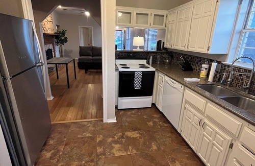 Frisco Casa | Delightful Downtown Frisco House-Half a mile from Frisco downtown