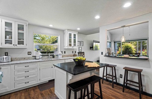 Olympia Casa | Delightful Family-Friendly Home in the Heart of WA