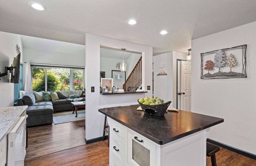 Olympia Casa | Delightful Family-Friendly Home in the Heart of WA