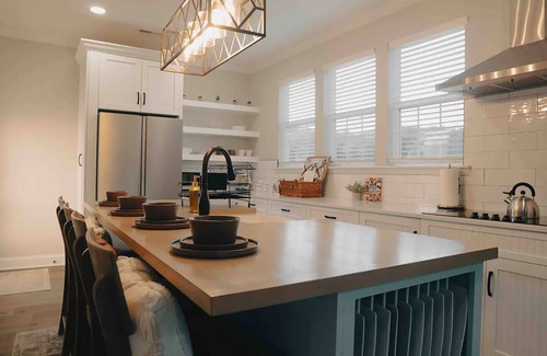 Trion Casa | Delightful Farmhouse With Beautiful Mountain View