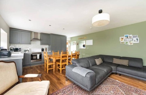Cockburnspath Cabaña | Delightful Garden Upper Cottage in Oldhamstocks