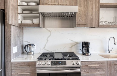 South of Market Apartamento | Delightful SoMa 1BR w/ Bocce, A/C & Roof, nr BART, by Blueground