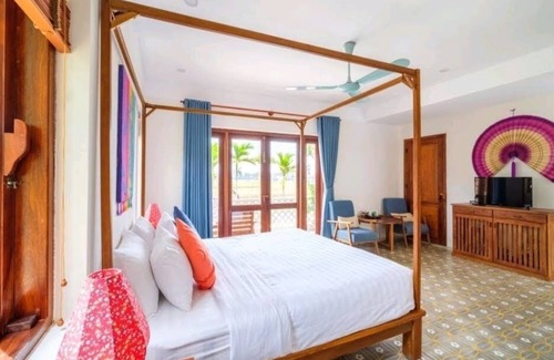 Cam Chau Villa | Encantadora casa espaciosa con piscina cerca de las playas