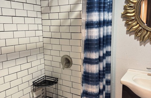 Civic Center Apartamento | Delightful studio with WiFi in Stockton