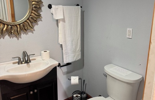 Civic Center Apartamento | Delightful studio with WiFi in Stockton