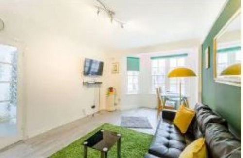 Bryanston and Dorset Square Apartamento | DELIGHTFUL UNIQUE STUDIO MARBLE ARCH 92