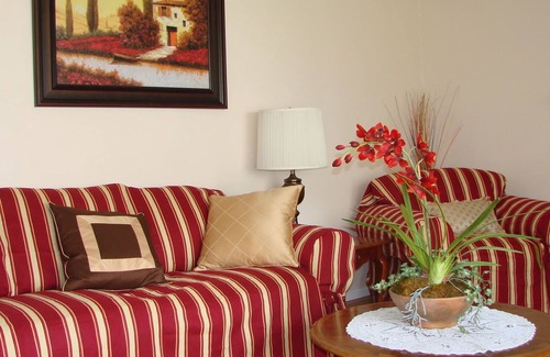 West Hyannisport Casa | Encantadora casa de vacaciones * Minutos de la playa * Wifi gratuito * TV por cable * Parrilla * AC