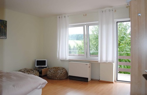 Gerolstein Villa | Villa agradable en Gerolstein con jardín privado