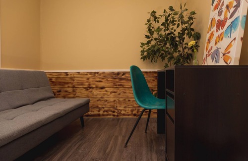 Grand Rapids Casa | Deliciosamente tranquilo y acogedor, en el medio de todas partes