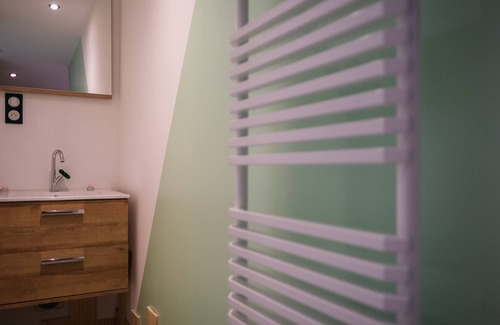 Avroult Cabaña | Gîte-Suite-Baño Privado-Vista al campo-Bâtiment