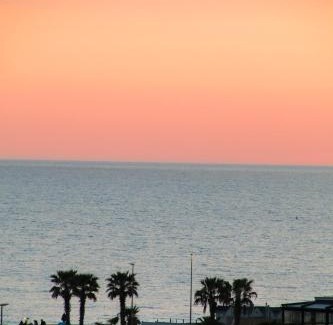 Quartiere XXXV Lido di Castel Fusano Apartamento | Delizioso appartamento vista mare e pineta