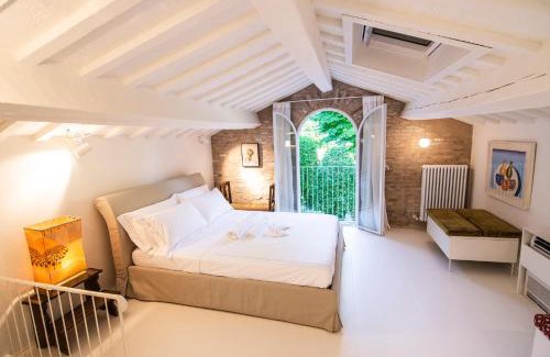 Santarcangelo di Romagna Cama Y Desayuno | DelleFarfalle Boutique B&B