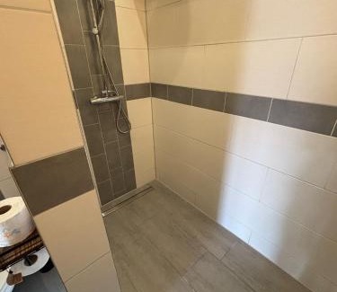 Amt Neuhaus Apartamento | Delliener Hof
