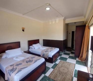 El-Tur Hotel | Delmon Hotel