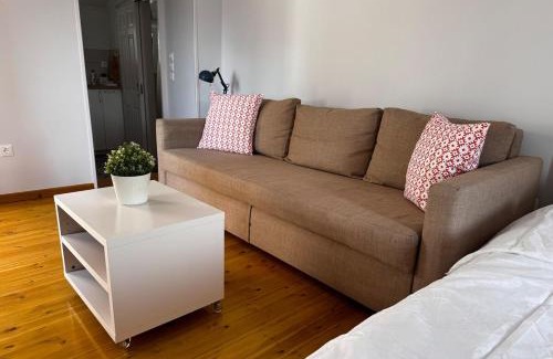 Delphi Casa | Delphi Sunset Studio