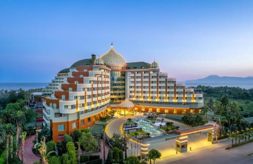 Lara Complejo | Delphin Palace Hotel