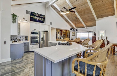 Birds Landing Casa | Delta River House Near the Action