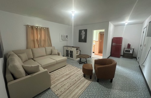 Isabella Apartamento | Deluxe 1-bedroom double room in roadside motel Copperhill with WiFi, AC