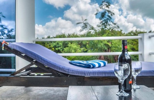 Jambiani Apartamento | Deluxe 1-bedroom hotel suites in Aurora