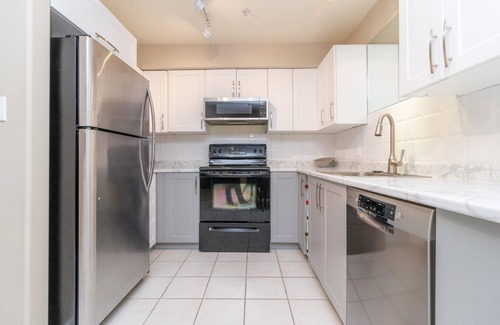 Victoria Condominio | Grandes vistas al puerto, 2 habitaciones, 2 baños