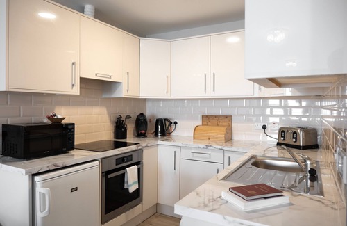 Galway Apartamento | Deluxe 2 bedroom Sea View apartment in Salthill, Galway