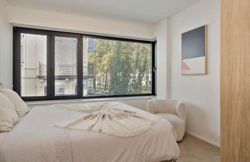 South Antwerp Apartamento | Deluxe 2-BR Apartment in Antwerp