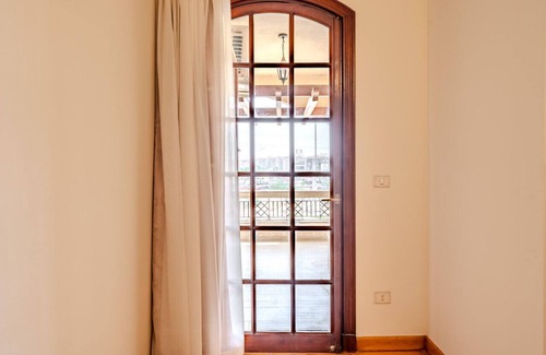 Dream Land Apartamento | Deluxe 2BR Golf View Apartment