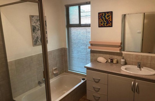 Exmouth Apartamento | Deluxe 3 Queen Rooms- private Oasis