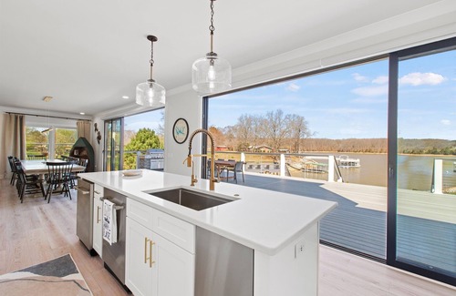 Winchester Casa | Deluxe 5BR Lakefront Home - 2 Docks & Boat Ramp