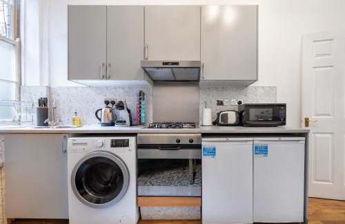 Soho Apartamento | DELUXE AirConditioned Two Bed Apt in Covent Garden