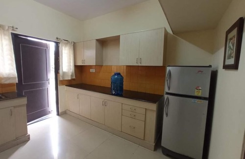 Cooke Town Apartamento | Deluxe Apartment #2 at Regal Business Suites