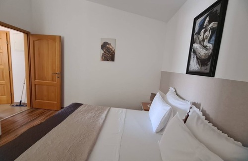 Metajna Condominio | Deluxe apartment for 4 people, private bathroom and terrace with sea view