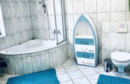 Gehlsdorf Apartamento | Deluxe Apartment Hochparterre - Deutsche Ostsee-villa