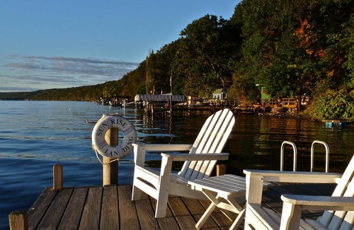 Valois Apartamento | Deluxe Apartment with Breathtaking View of Seneca Lake