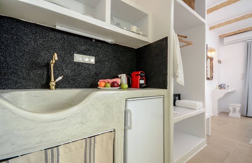 Plaka Apartamento | SUITE DELUXE FRENTE A LA PLAYA | Playa GLARONISSI