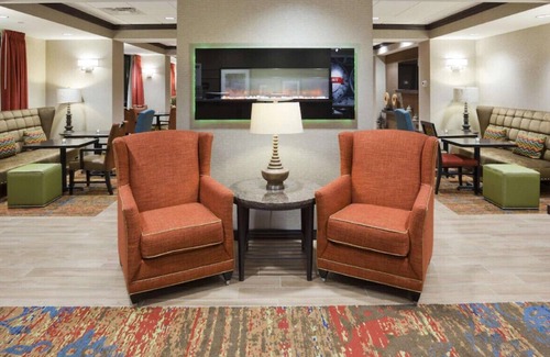 Roseville Casa | Deluxe & Cozy Room! An Oasis of Comfort & Elegance