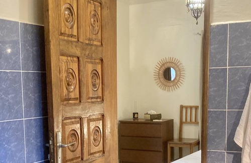Ndangane Cama Y Desayuno | Deluxe Double Room in Villa with Sauna and Pool