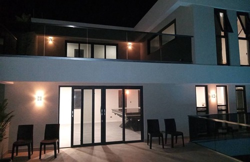 Oistins Apartamento | Deluxe Double Room with Sea View
