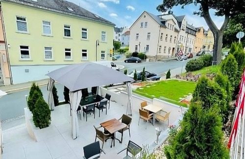 Adorf Apartamento | Deluxe Dreibettzimmer mit Eigenem Bad