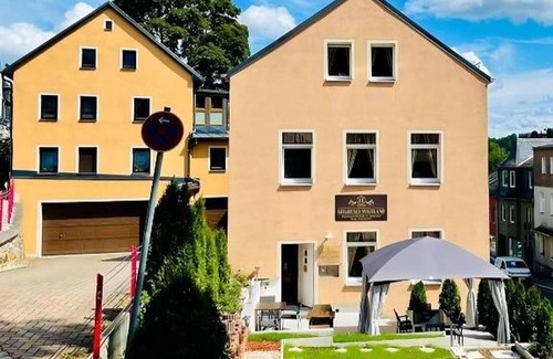 Adorf Apartamento | Deluxe Dreibettzimmer mit Eigenem Bad