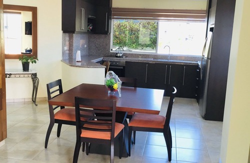 Puerto Baquerizo Moreno Apartamento | Deluxe apartment w/ pool in boutique KATARMA hotel w/ all amenities included
