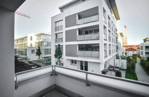 Heilbronner Straße Apartamento | Deluxe Ferienwohnung Apartment Stuttgart Centre/Milaneo