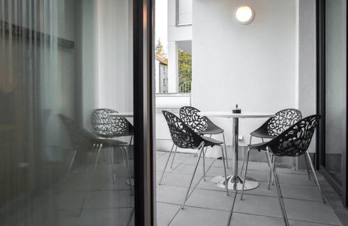 Heilbronner Straße Apartamento | Deluxe Ferienwohnung Apartment Stuttgart Centre/Milaneo