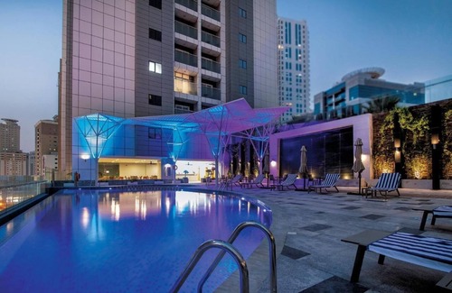 Al Khan Apartamento | Deluxe King or Twin Near Sharjah Expo Center