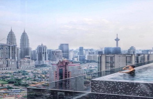 Titiwangsa Apartamento | Suite Deluxe King con vistas al jardín 13