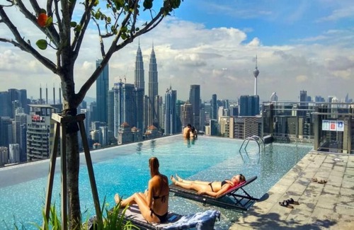 Titiwangsa Apartamento | Suite Deluxe King con vistas al jardín 13