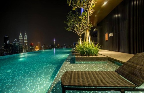 Malaysian Police Training Centre Apartamento | Suite Deluxe King con vistas a la torre gemela 29