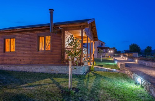 Konitsa Casa | Deluxe Mountain Bungalow E, Konitsa